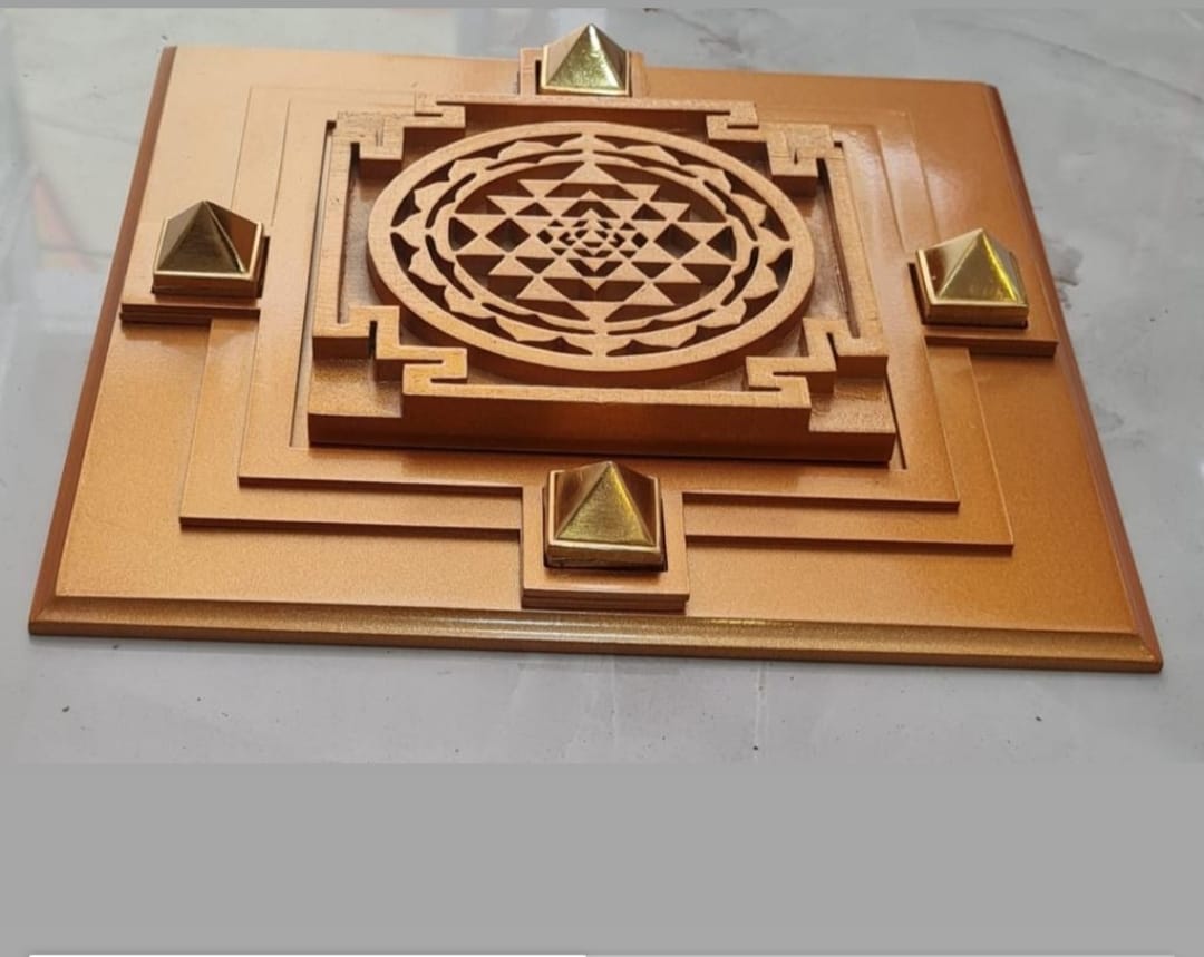 Shri Yantra Chowki